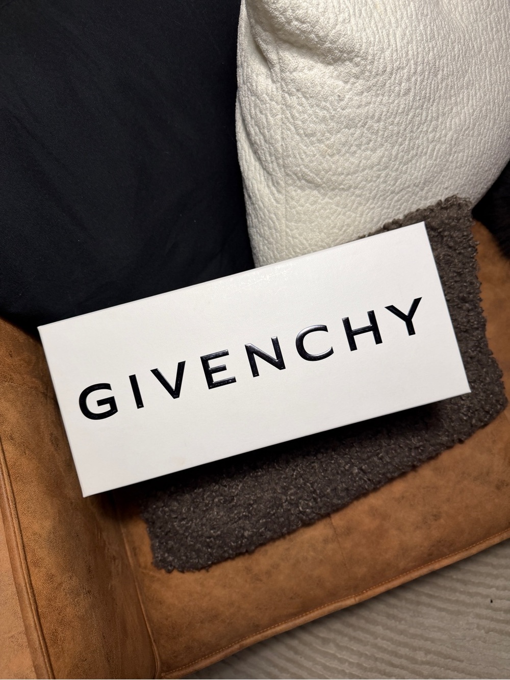 Givenchy Slides - Picture 4 of 5